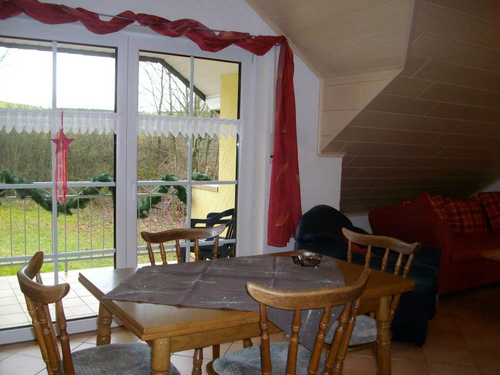Ferienwohnung Mastiaux Mirbach Exterior foto